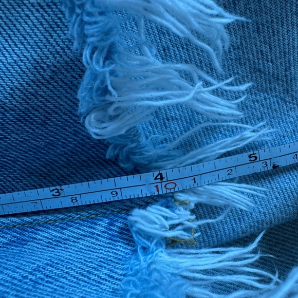 AGOLDE Vintage Style Cut Off Denim Shorts Button Fly 100% Cotton Light Wash 26 - Picture 4 of 5